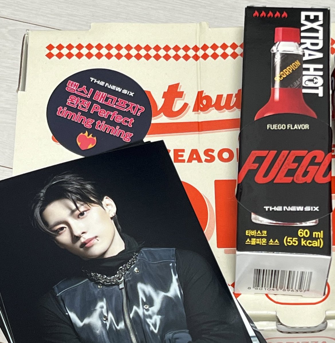 yuwol830's tweet photo. 240320 푸에고 쇼케이스
240321 엠카 사녹

야무지게 경준이를 가득 담은 이틀
FUEGO 대박나자🔥🔥 https://t.co/OFPoub1YEU