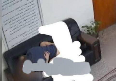 #عماد_شعلان_الشاوي 
الفيدو كامل عندي 
دز نقطه خاص ويوصلك 
تدللون
اذا مامفتوح الخاص تابعني ينفتح يمك
#فضيحة_عماد_شعلان_الشاوي