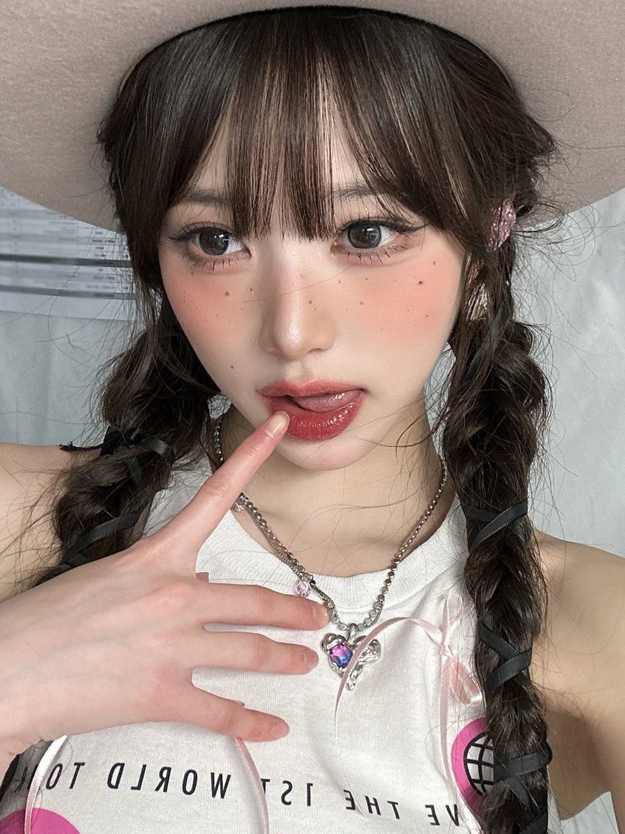 𝐠𝐞𝐨𝐫𝐠𝐢𝐞𝐡𝐚𝐞 🐈‍⬛✨🫧💞 tweet media
