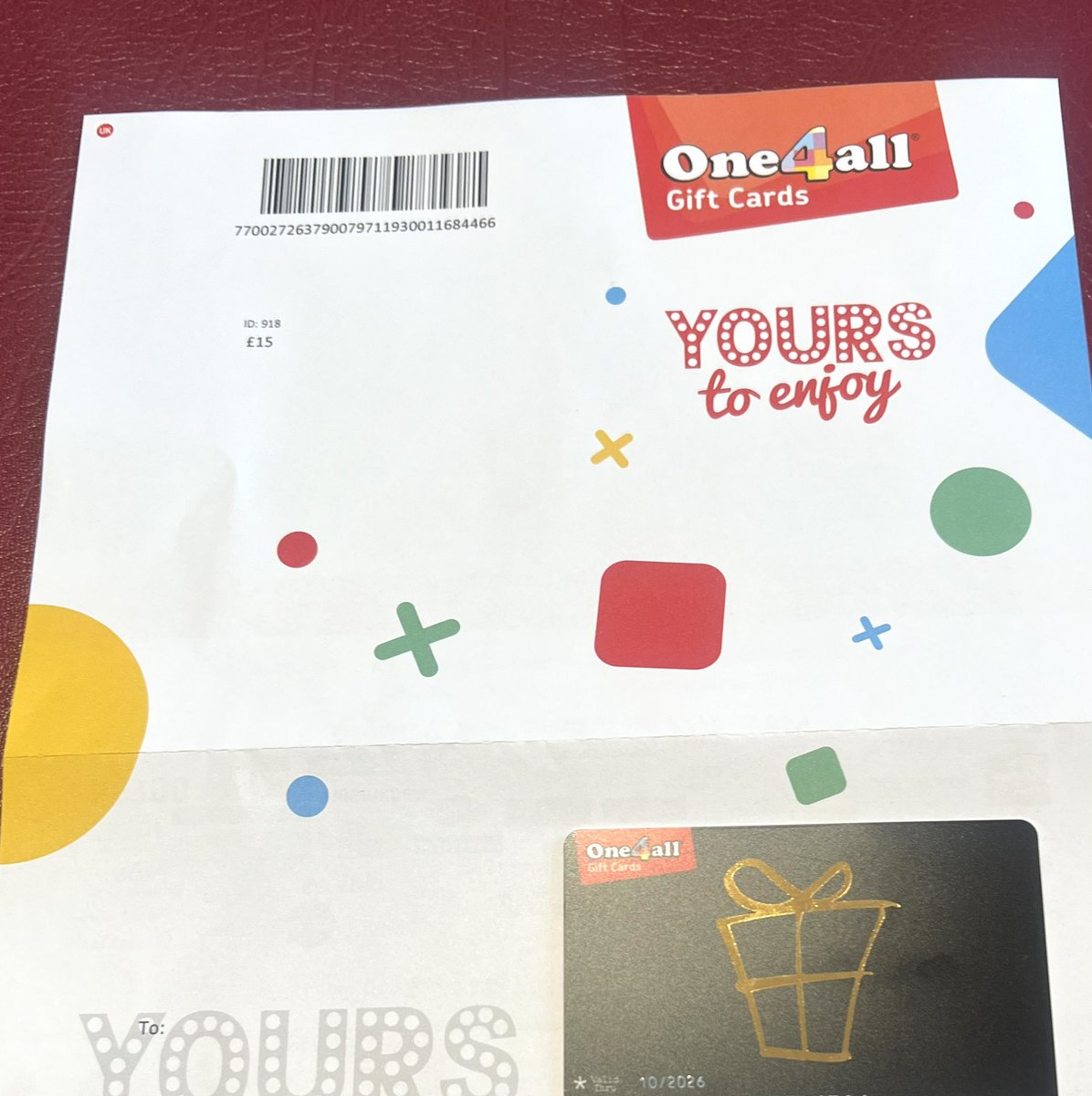 Shining Star award⭐️ Staff are all happy for the recognition and the gift cards. Thank you!♥️  #teamchelmer <a href="/EssexCTC/">EssexCTC</a>