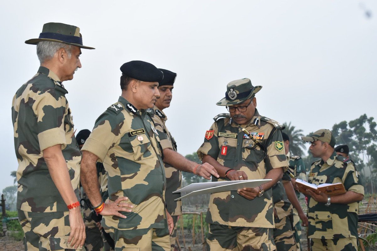 BSF_SOUTHBENGAL tweet picture