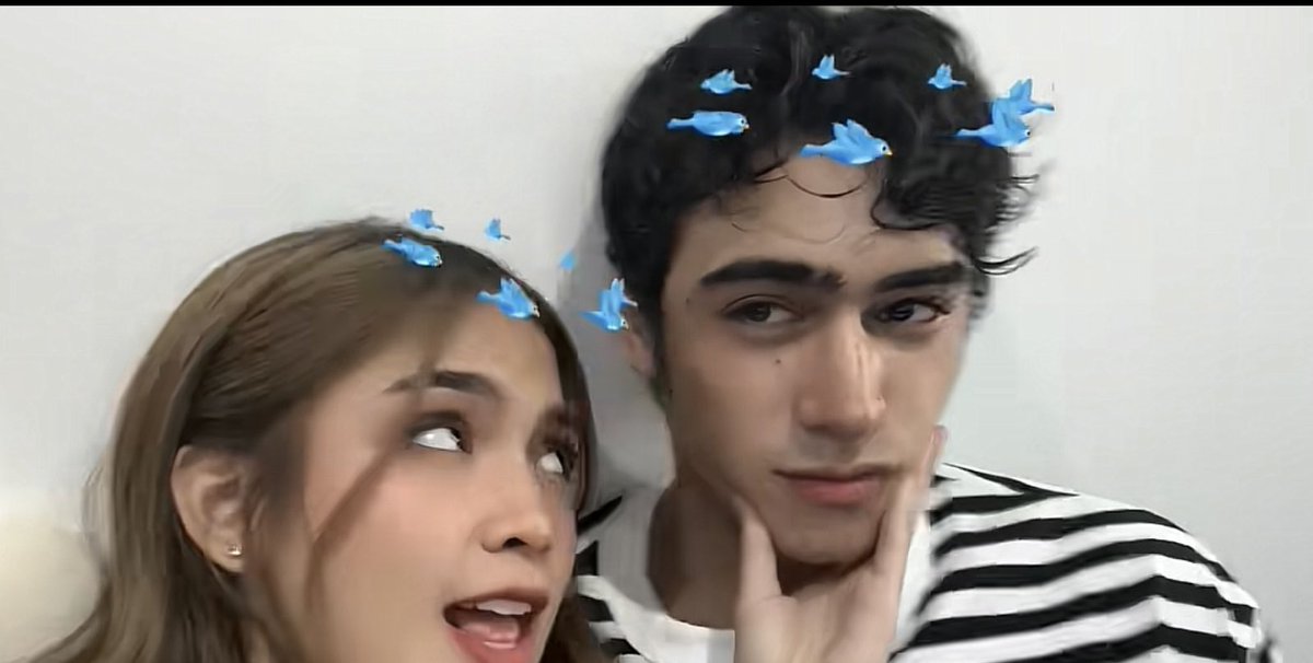 1andonlyIssa's tweet photo. Nanalo po ako sa lotto! 
Lotto ng #MarVen ayuda! Hahaha

Jusko! Sobrang saya koooooooo!!!!’

#MarcoGallo
#HeavenPeralejo https://t.co/XEiuOMOxZ2