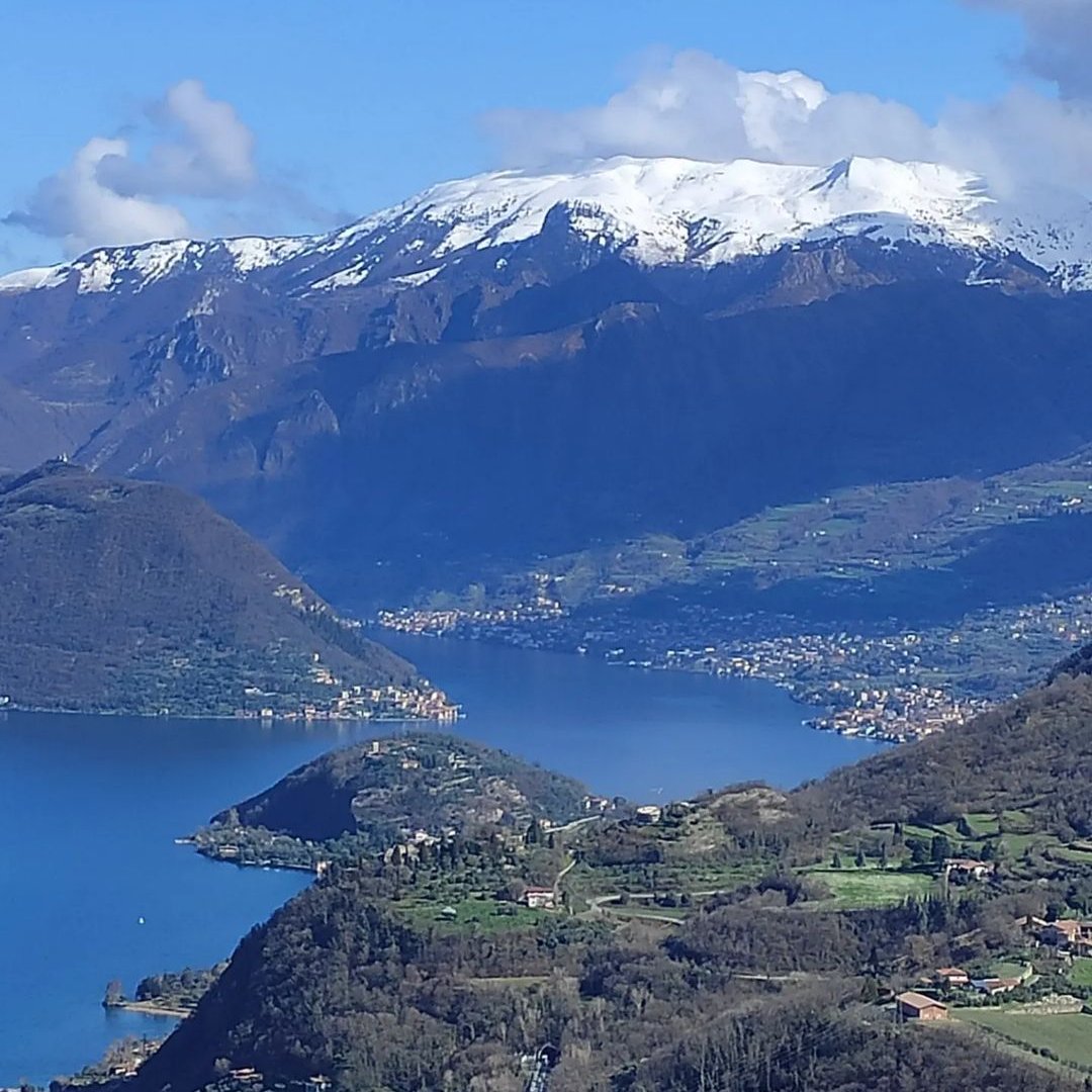 Conosci la Via delle Sorelle? È il cammino di 130 km che unisce #brescia e Bergamo, con 6 tappe imperdibili tra natura e scorci suggestivi. Scopri di più 👉bit.ly/4a9WGdc

📍 #lagodiseo 
📷 IG@claudiocolosio 
#VisitBrescia <a href="/visitlakeiseo/">Visit Lake Iseo</a> <a href="/inLOMBARDIA/">inLOMBARDIA</a> <a href="/Italia/">Italia.it</a>