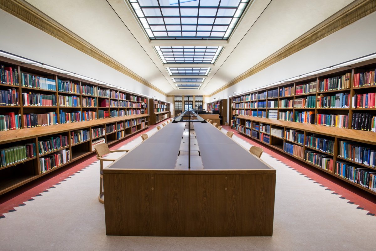 UniofOxford's tweet photo. #OnThisDay in 2015, @bodleianlibs' Weston Library reopened to the public following a three-year transformation.
The library is equipped with cutting-edge research and conservation facilities and serves as a model for research libraries worldwide. https://t.co/wBDMtfsFHA