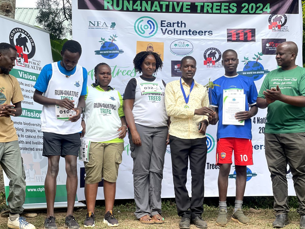 The World forest day 21st of March is a remarkable event in every year and this year it's Forests and Innovation. I joined the rest of the world to celebrate it right here in Kanungu in Bwindi as a tree planter and as an Earth Volunteer be the change you want
#WorldForestDay