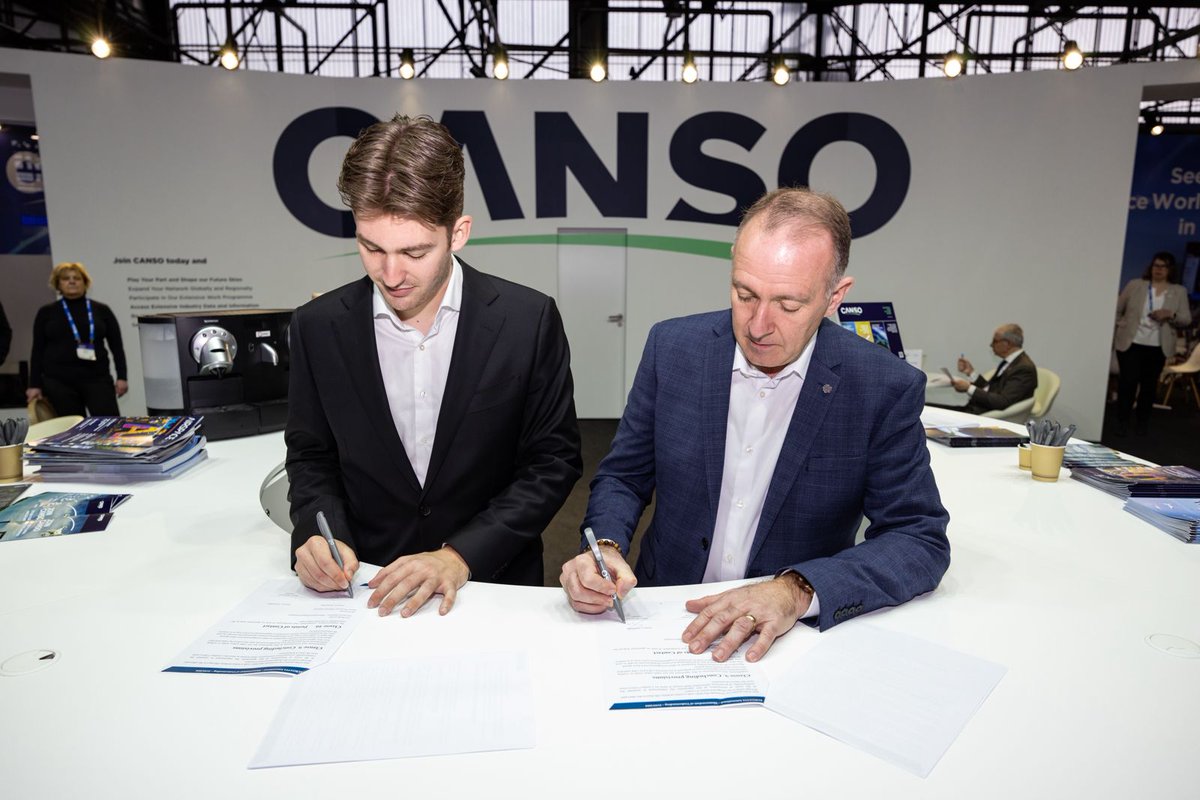 📰𝗡𝗲𝘄𝘀 𝗮𝗹𝗲𝗿𝘁: CANSO and @EUROAVIA have partnered to promote European cooperation through education, dialogue, and outreach. CANSO & EUROAVIA have signed a partnership at #AirspaceWorld aimed at attracting young professionals to the Air Traffic Management (ATM) industry.