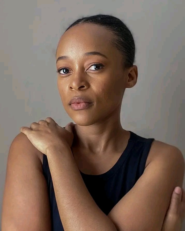 Actress Mmabatho Montsho blue-ticks Metro FM interview. Drama unfolded on social media as the EFF's MP Mbuyiseni Ndlozi's wife and actress Mmabatho Montsho gave Metro FM the cold shoulder a few hours before her interview on Metro FM. Montsho boycotted her Metro FM interview as…