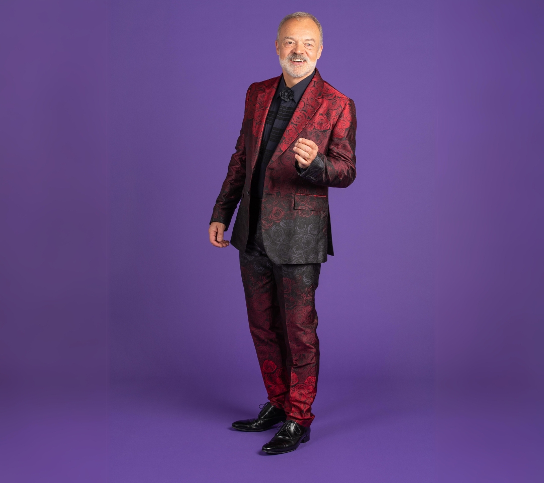 Lighthouse are delighted to go on sale today with the nation’s favourite talk show host and author, Graham Norton 🤩 📅24 Sep Tickets : rb.gy/uhkyxm Don’t miss this rare opportunity to see one of the UK's most beloved stars🌟 #grahamnorton #lovelighthouse