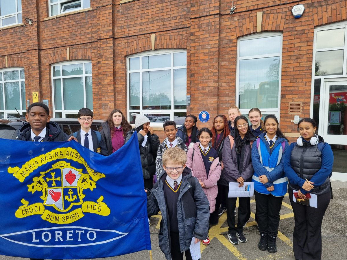 ChaplainLHS's tweet image. Thank you @stambroserc @AmbBernRCParish for having us. Next stop #StKentigerns ##BigLentWalk #Loreto @CAFODSchools @RCSalfordEd