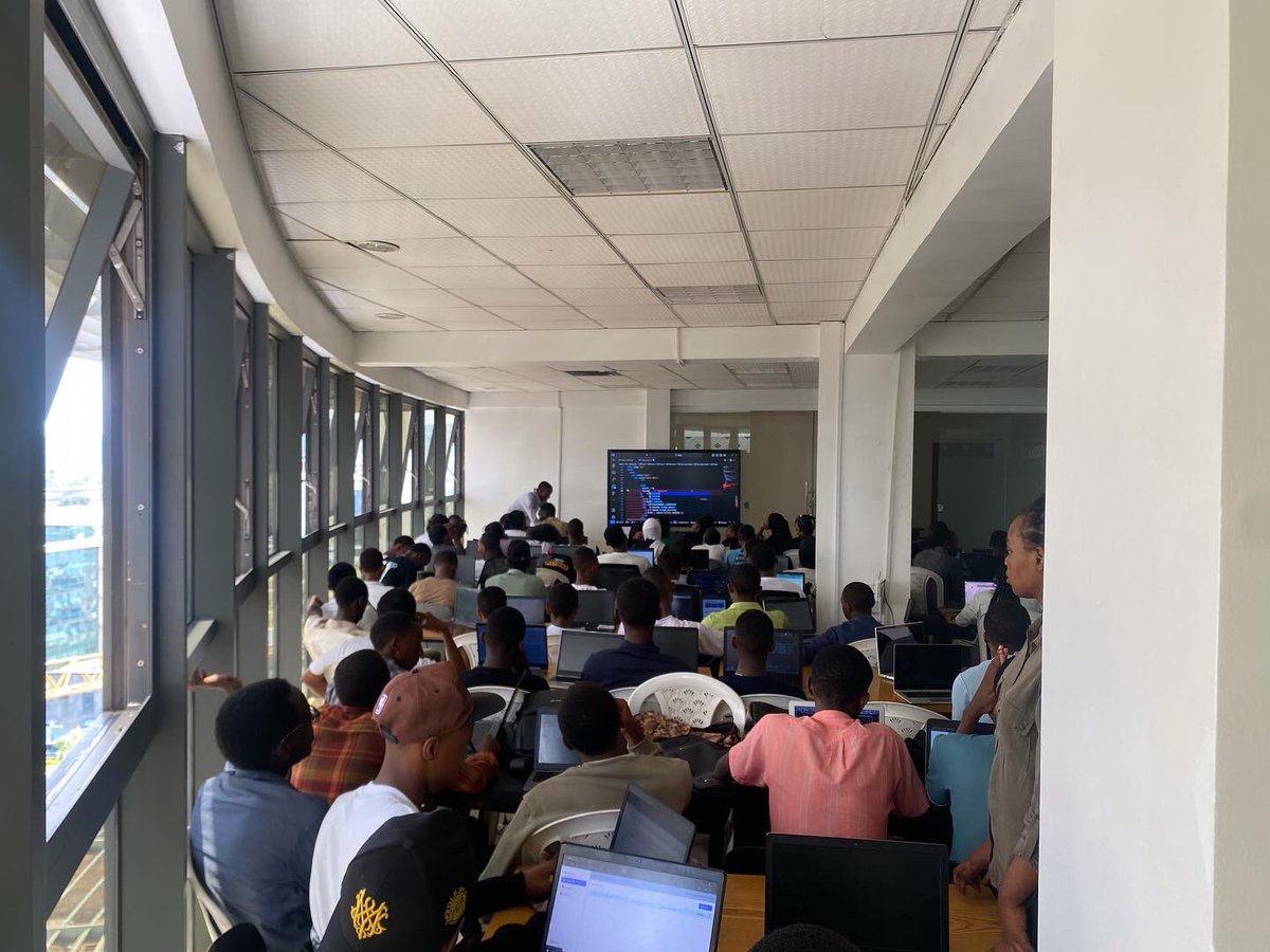 eShuri1's tweet image. &quot;Embarking on a transformative journey in the realm of technology with eShuri 21st Century Skills lab, Delving into the intricacies of networking and software development,each day presents an opportunity for growth and innovation. #InternshipExcellence #Eshuri #education #Rwanda