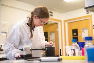📰 £16m investment to power up people who play vital role in research @EPSRC @URKI_News grant funding that will nurture technical specialists and help meet future demands for world-class #science and #engineering #research #Technicians #RTPs #KnowledgeExchange #skills #talent