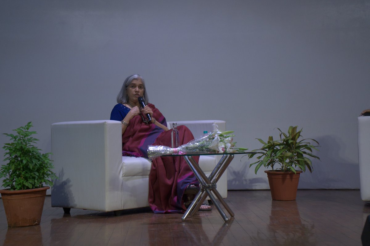 On International Women’s Day, 8th March 2024, Gender Cell, IIT Bombay welcomed noted actor Ms. Ratna Pathak Shah to share her experiences in conversation with Prof. Mazhar Kamran (IDC) and Prof. Mukta Tripathi (Chemical Engineering).