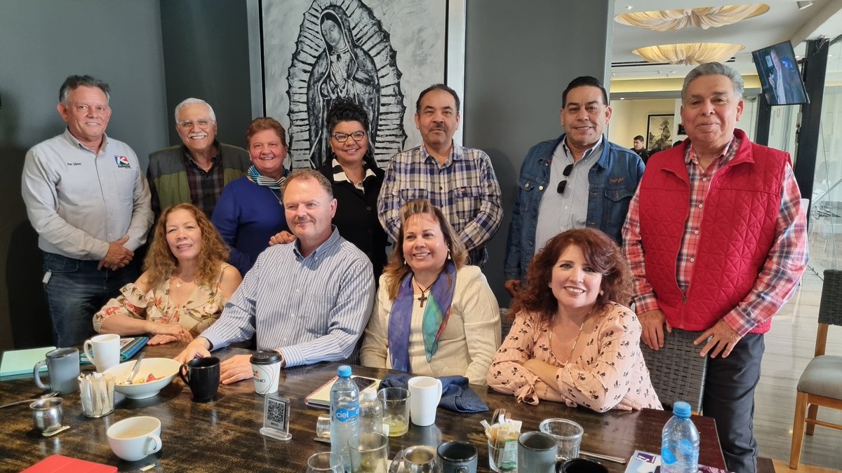 NoticiasTermo's tweet photo. #NoticiasTermo #Candidatos #Elecciones2024
José Roberto Morales
termomx@gmail.com
Síguenos en:
#HazClick
https://t.co/feJuh0vqxi
@contrapuntodiez @OraliaAcostaG @feroropeza20 @elchiltepin @sergiovallep @juanczuniga @IrisdeaAguayo @Chaposoto @ABN58 @elreporteromx @demiandu https://t.co/RZNZfo77KH