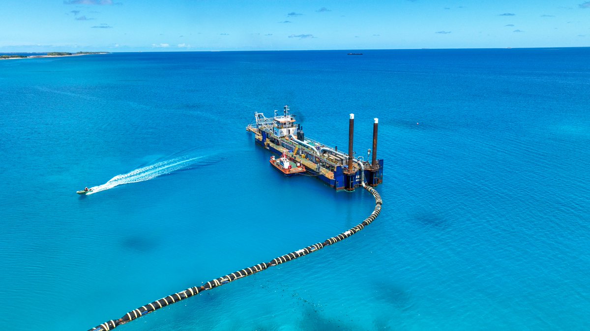 Austrade's tweet photo. #HallContracting is helping the #PacificIslands tackle #ClimateChange. It has delivered coastal protection and land reclamation schemes in #Fiji, #Tuvalu and other nations.
Read how @Austrade is helping businesses work toward Net Zero: https://t.co/ZMd0BYFhDl https://t.co/honKoH7KE5