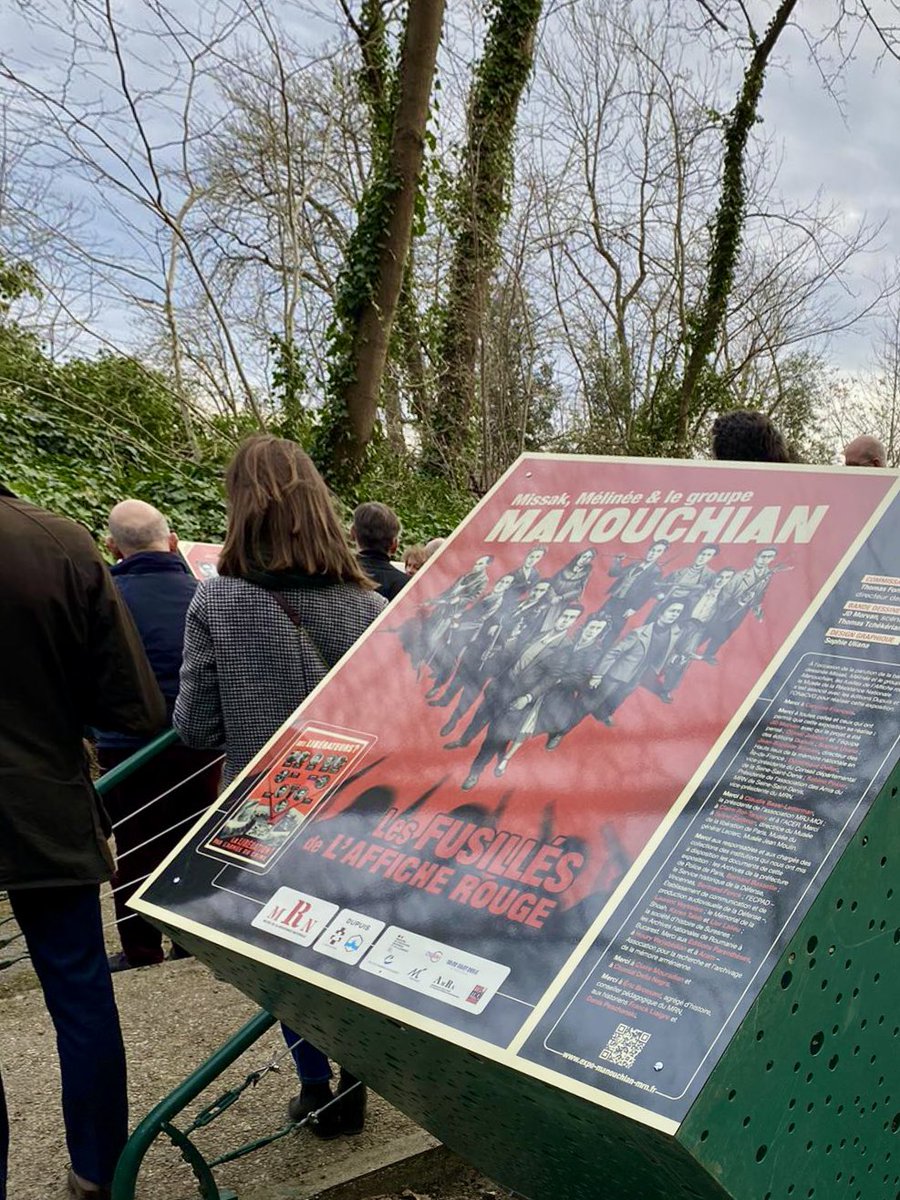 Jusqu’en novembre 2024, retrouvez l’exposition “Les fusillés de l’Affiche rouge” au Mont-Valérien ! 📆☝️ Le mémorial, en coproduction avec le @MRN_musee et les @EditionsDupuis, consacre une exposition adaptée de la bande dessinée de Jean-David Morvan et Thomas Tcherkézian