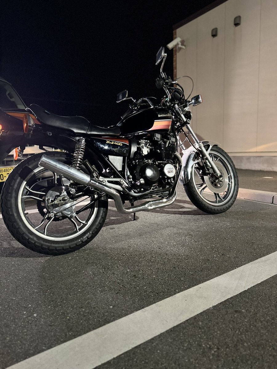 999daikixx's tweet photo. xj400売ります
150万で考えてます。
値下げは可能です
気になる方DMで詳細伝えます

#cbx売ります
#cbr売ります
#gs売ります
#xj400売ります https://t.co/jOYryHUArq