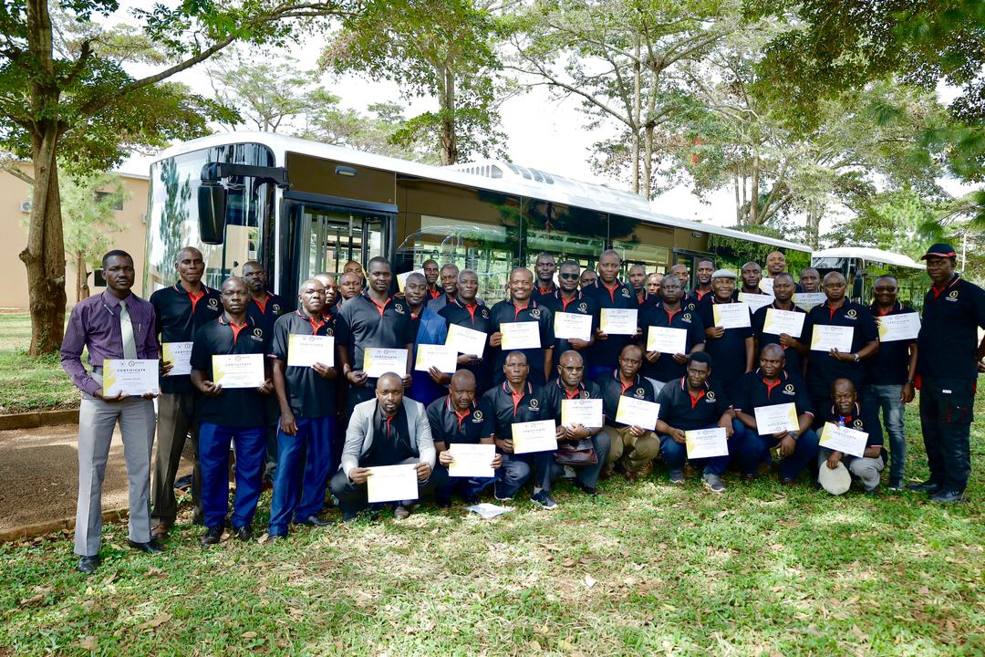 MarthaByabagamb's tweet photo. The skilling program started in December 2023 and is still ongoing with a goal to educate 6,000 e-bus drivers by 2028.

@KagutaMuseveni @DrMusenero
@PIMusasizi @MKarekye
@Denis_Jjuuko @msserwanga

#EBusOperatorSkilling
#MissionVehiclesMadeInUganda https://t.co/8bVULWd4JZ