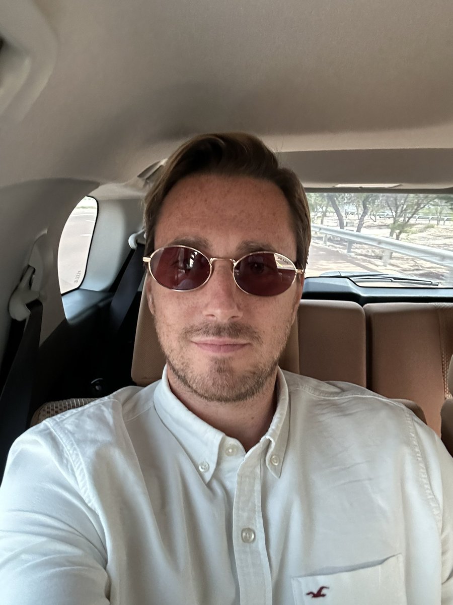 En route to Abu Dhabi after a banger early morning fundraising meeting.