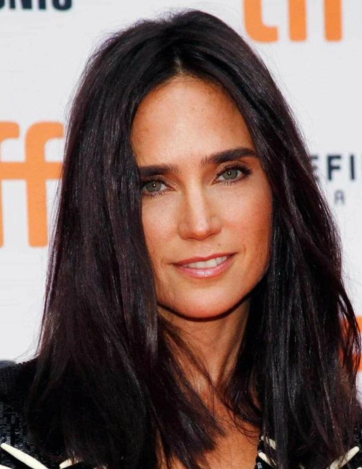 JENNIFER CONNELLY - Página 8 GJLIaKJXMAAa7Pe?format=jpg&name=small