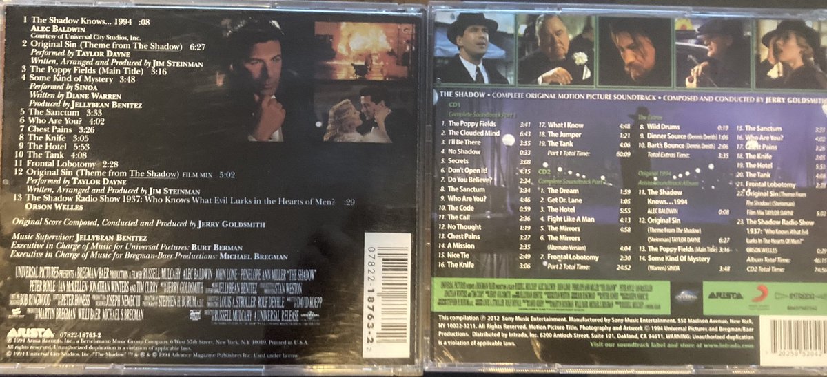 shardasmal's tweet photo. La sombra (1994). ¿Qué opinas de esta #bandasonora de #JerryGoldsmith ? A mi me encanta el tema principal, así como el de amor y otro mucho material bueno. Se aprecia mejor en la edición extendida. La #pelicula no me gusta. #cine #bso #hardasmal #goldsmith #theshadow #soundtrack https://t.co/i0lJm3VVc4