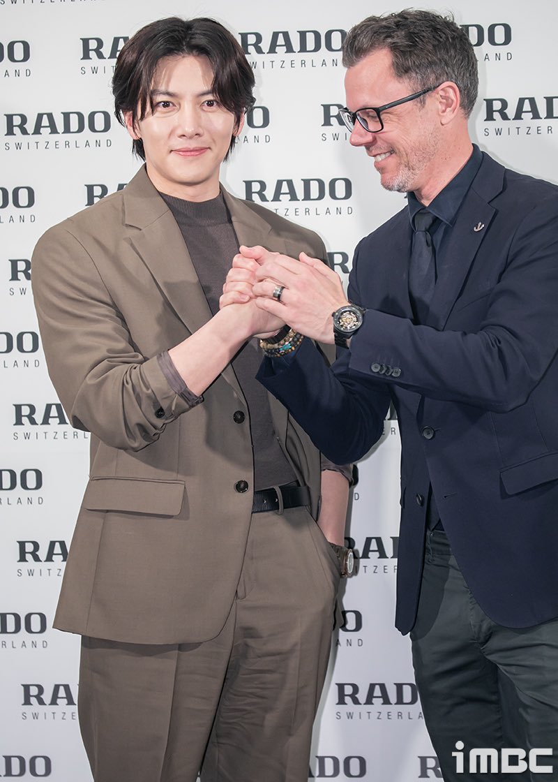 RADO🫶🏻

#지창욱 #Jichangwook #라도_지창욱 #RADO #RadoCaptaincook #RADO_JiChangWook 
#포토월_240321