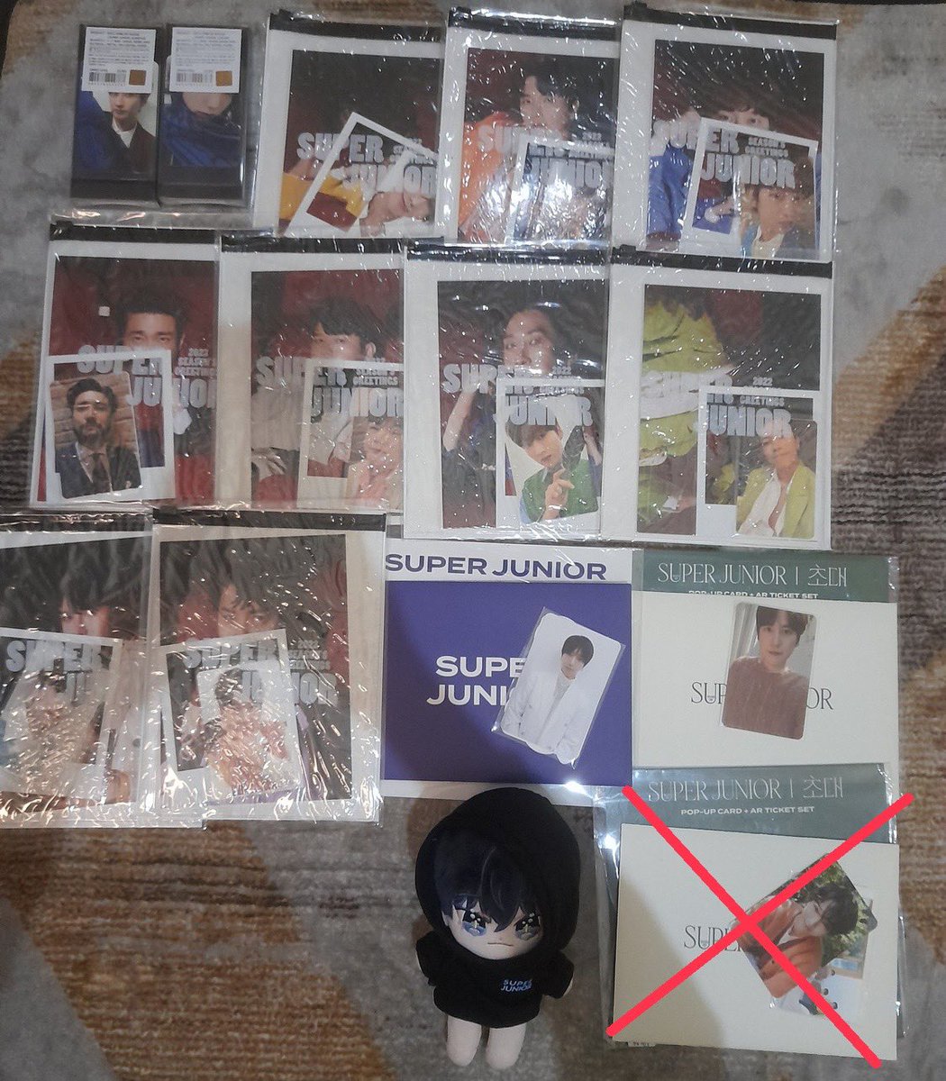 our_blueworld's tweet photo. HELP RT 🙏
WTS SUPER JUNIOR PHOTOCARD KEYCHAIN PHOTOPACK BADGE DOLL

DM FOR PRICE 
Photopack : 150k/set sealed
✅READY INA

tags. #jajansuperjunior  #SUPERJUNIOR 포카 양도
SUPERJUNIOR Leeteuk Heechul Yesung Shindong Eunhyuk Donghae Siwon Ryeowook Kyuhyun 슈퍼주니어 https://t.co/668IstOJYj