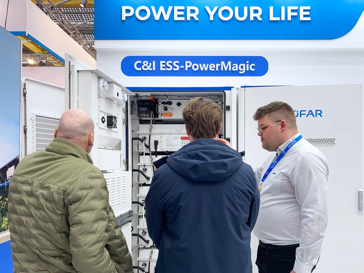 SZ_SOFARSOLAR's tweet image. The last day at #SolarSolutions2024 is about to begin, but the excitement is still at its peak!
#SOFAR is showcasing our cutting-edge #solar and storage solutions. Come to booth No. H15 and explore the future of sustainable #energy with us!

#PV #renewableenergy #inverter