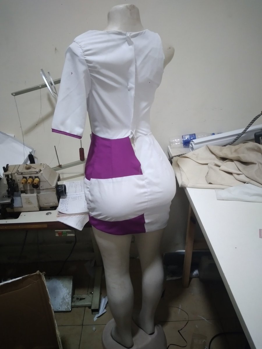 dahreay's tweet image. First try, hope to be better on the next one #femalefashionstyle #patterndrafting
