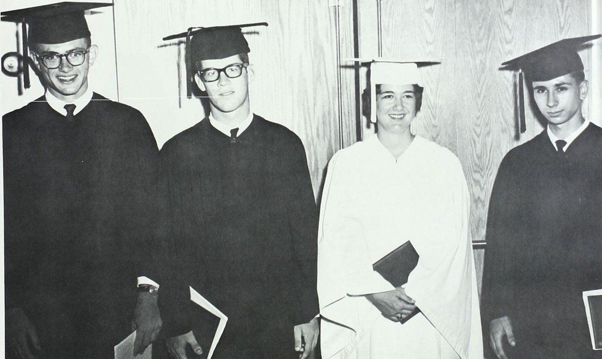 Can you guess what year these #DoDEAGrads are from? 🤔⌛ #TBT . . . . . . . . . . . . . . 1964