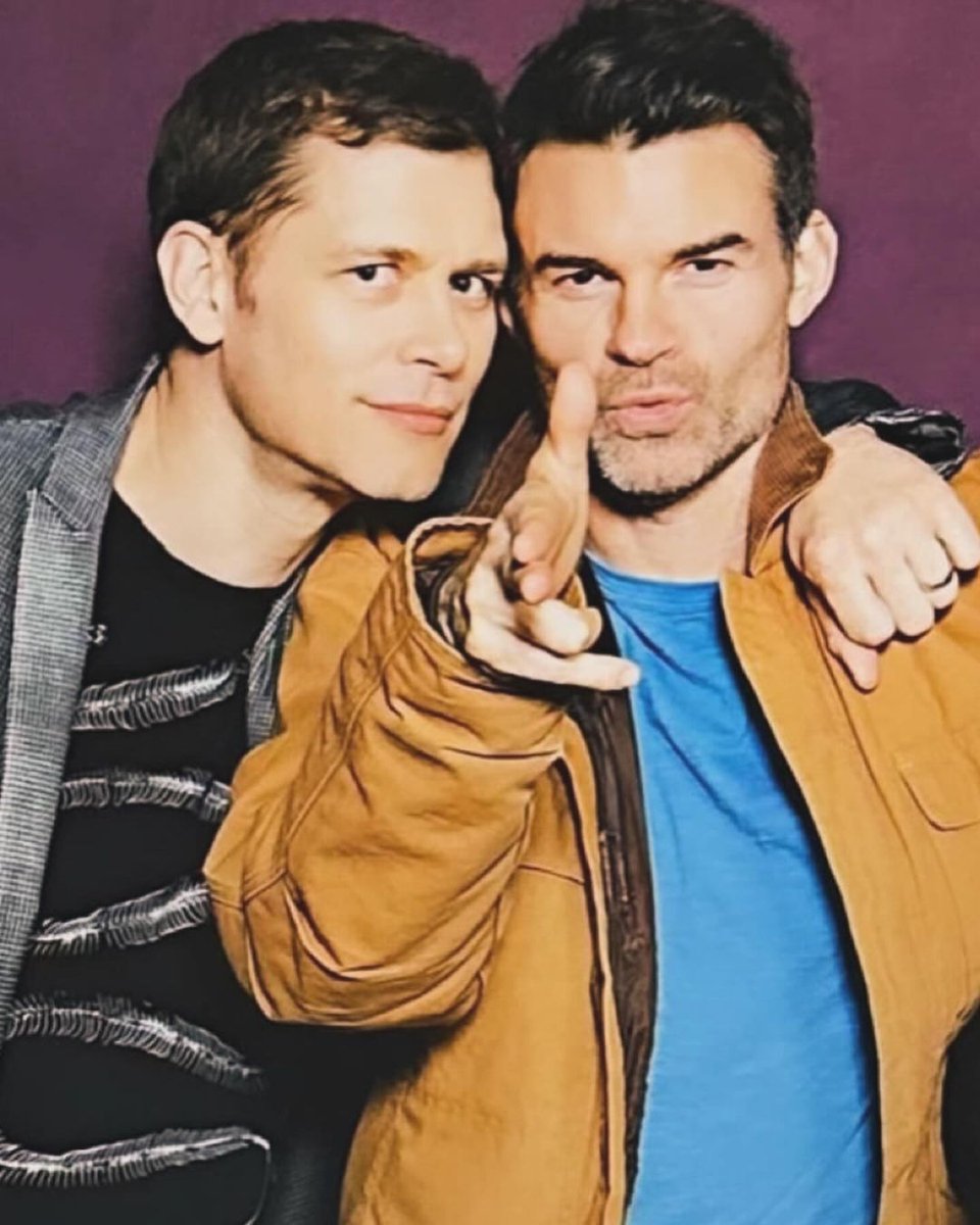 clark kents
(old nerds)
𝒹𝓰