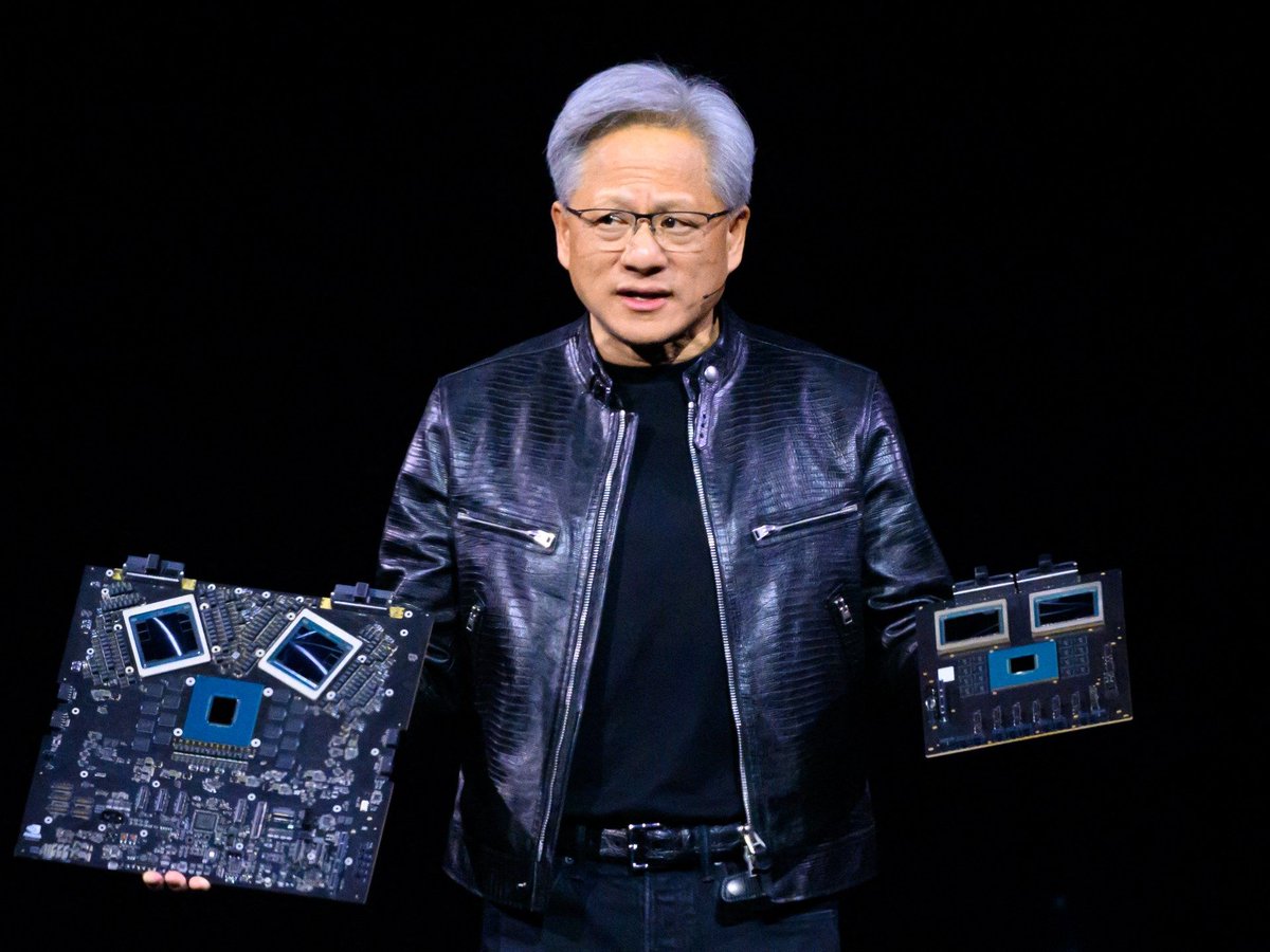 Tech giant Nvidia unveils higher performing ‘superchips’ to power #AI Nvidia CEO: 'Computing is advancing at an ‘insane’ rate!' buff.ly/4aiuxkf #MachineLearning Cc @HaroldSinnott @dinisguarda @helene_wpli @CurieuxExplorer @Nicochan33 @jblefevre60 @kalydeoo