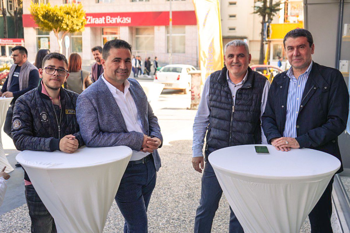 Durmadan yorulmadan gönüllere dokunmaya devam.