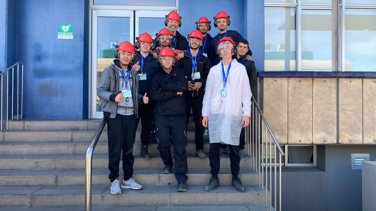 Visitas de departamento de transporte y mantenimiento de vehículos. Estuvimos en la itv del pino y en la fábrica de siderúrgica sevillana… gracias a ambas empresas por abrirnos sus puertas…