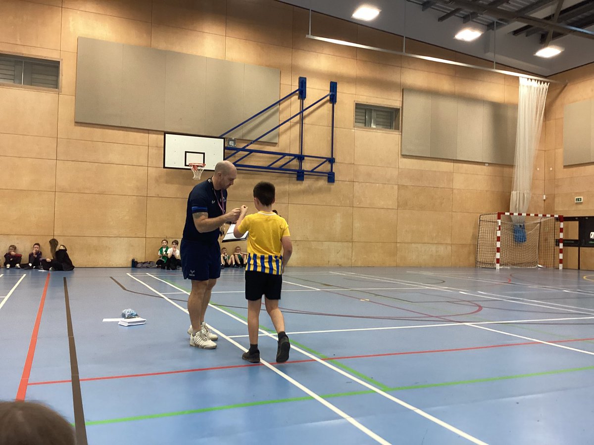 Congratulations to our Y4 Dodgeball Team who finished 🥈in the <a href="/ER_SSP_West/">EastRidingSSP(West)</a> Dodgeball Finals on Tuesday. Great catching, throwing and dodging skills from everyone! Thank you to <a href="/WolfretonSport/">WolfretonSport</a> for hosting and organising. ⭐️🤾‍♀️🤾⭐️