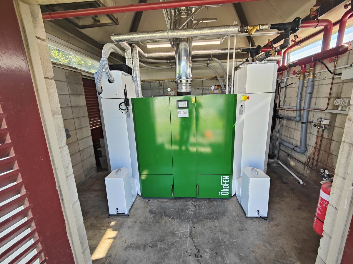 Not a bad spot... 3 days up here in the Coromandel. 256kW commissioned, and 192kW that we did last year serviced.