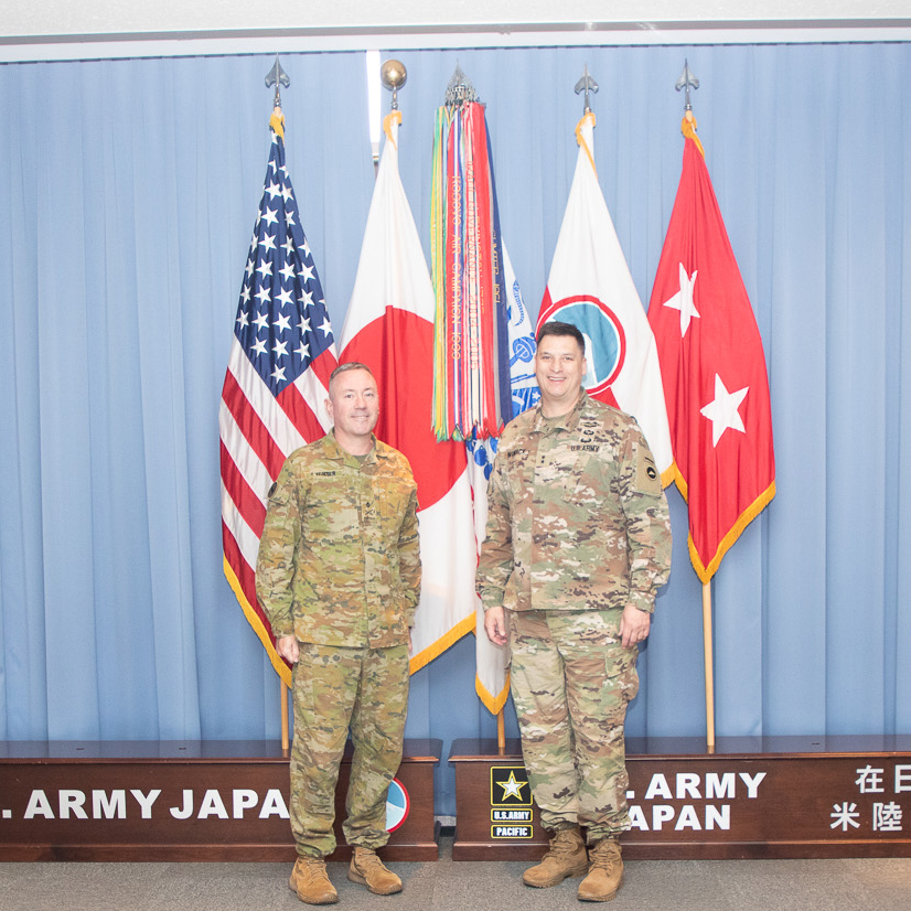 3月19日、在日米陸軍司令官ウォーマック少将は、キャンプ座間を訪れた