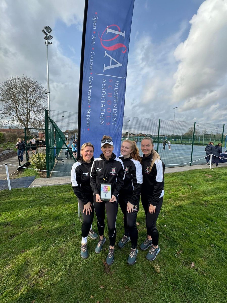 ScarisbrickHall's tweet photo. U13 National Champions 2024 - a fantastic achievement for this dedicated squad 
#netball #nationalchampions @isaschools @isasportnorth https://t.co/veARnjafI5