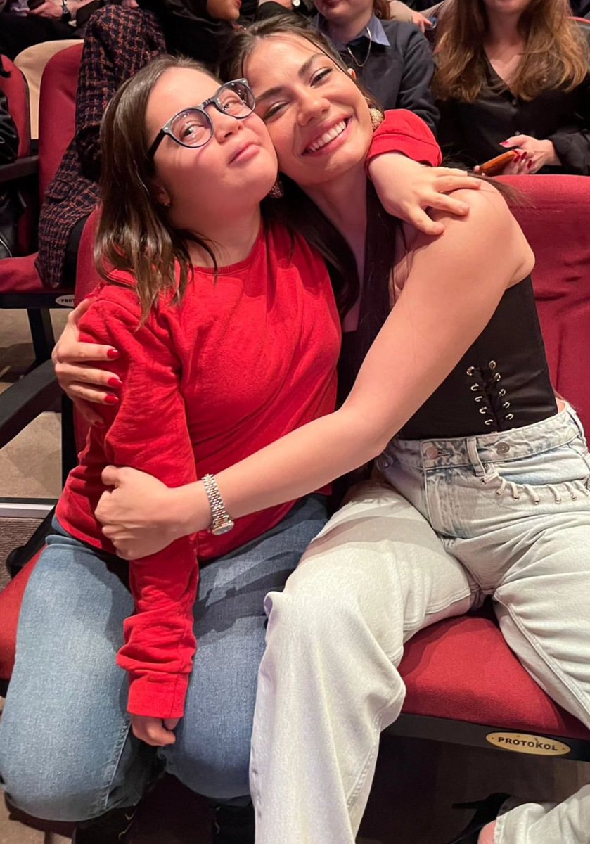 #rengimizbelliolsun <a href="/DownTurkiye/">Türkiye Down Sendromu Derneği</a> #21Mart #21martdünyadownsendromugünü #DemetÖzdemir <a href="/dmtzdmr/">Demet Özdemir</a> #dilarasümbül