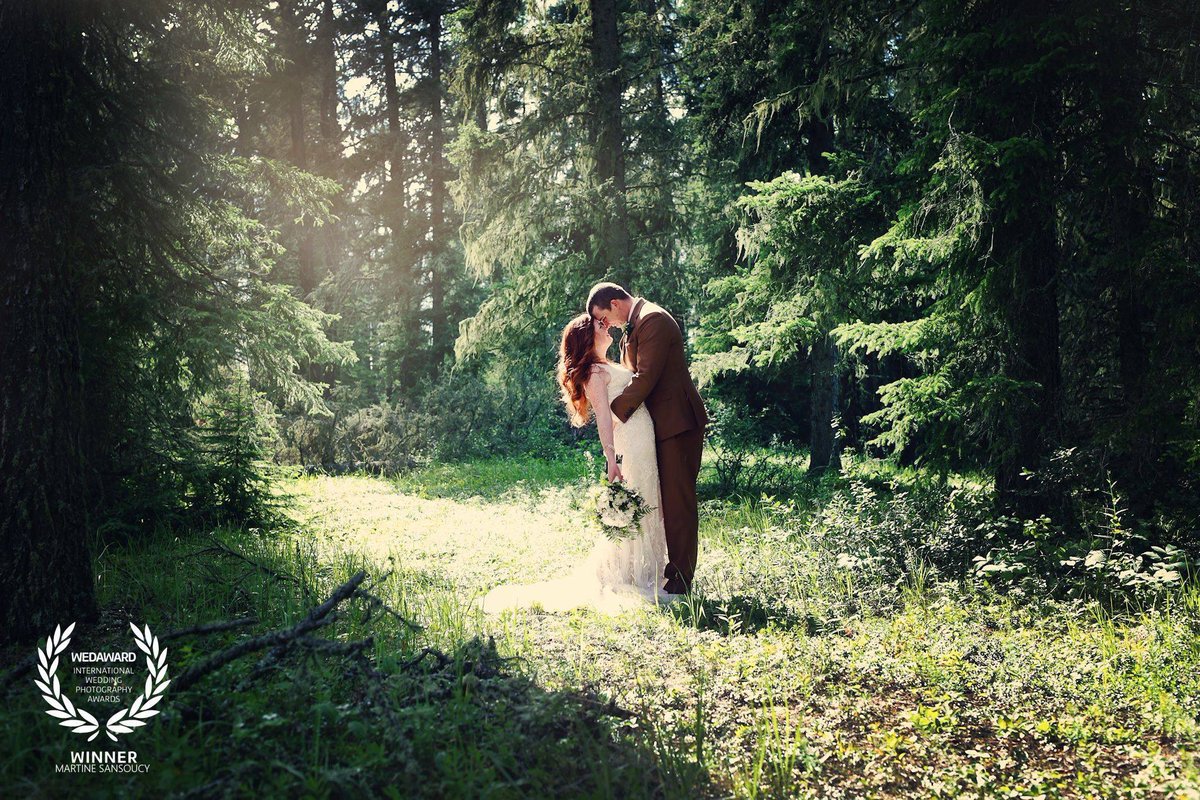 Waiting for those summer weddings.. 🌸😍 
#wedding #photography #lake #yxe #saskatoon
