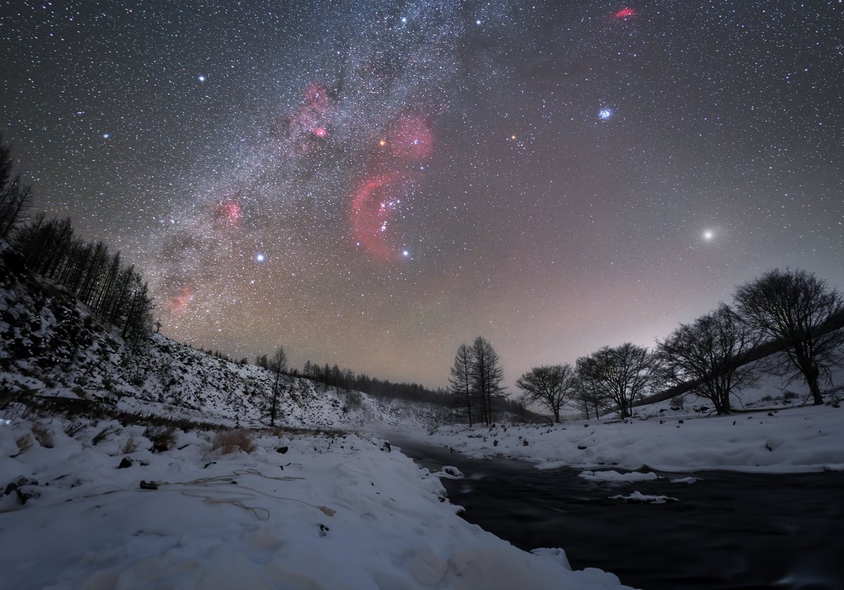 A sky full of stars. 📷csva文孚惠 - TTArtisan 11mm F2.8 fisheye lens Available Mount: Z/E/L/RF/GFX/EF/F #ttartisan #fisheye #nightsky #starrysky