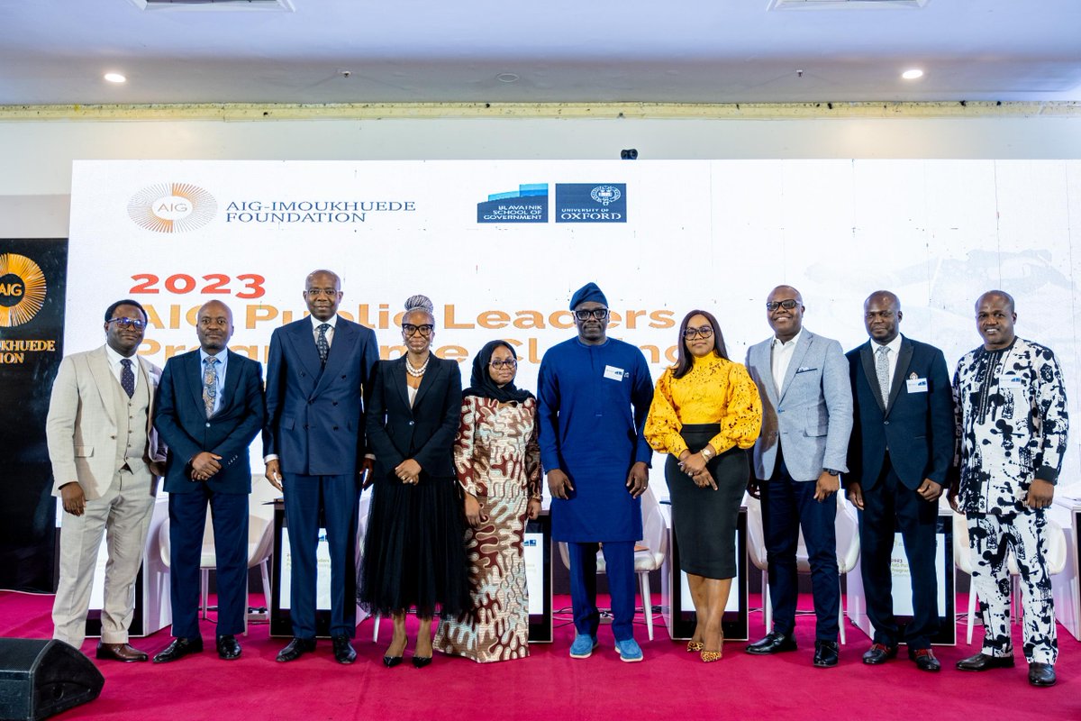 AigFoundation's tweet photo. Applications to join the fourth cohort of our AIG Public Leaders programme are still open. Click the link in bio to apply. #AfricaPublicService #Changemaker #AigImoukhuedeFoundation #ClosingTheGapBetweenAfricaAndTheWorld https://t.co/6bOZKX9ZQJ