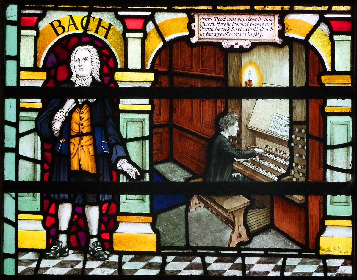 The composer Johann Sebastian Bach was born #OTD 21 March 1685. He appears in the Henry Wood memorial window at St Sepulchre, Newgate in the City of London, c1950 by the AK Nicholson workshop, presumably designed by GER Smith.

St Sepulchre: simonknott.co.uk/citychurches/0…