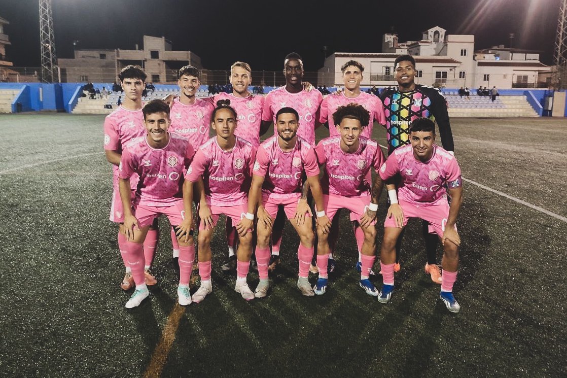 ⚽ Todo por decidir en la semifinal de la #CopaHeliodoro ⚪🔵.

#CDBuzanada 2️⃣ - 2️⃣ #CDTenerifeB

👟⚽ Salifo (x2).

#CanteraCDT <a href="/CDTOficial/">CD Tenerife 🏴󠁧󠁢󠁳󠁣󠁴󠁿</a> #YoSoyElTenerife