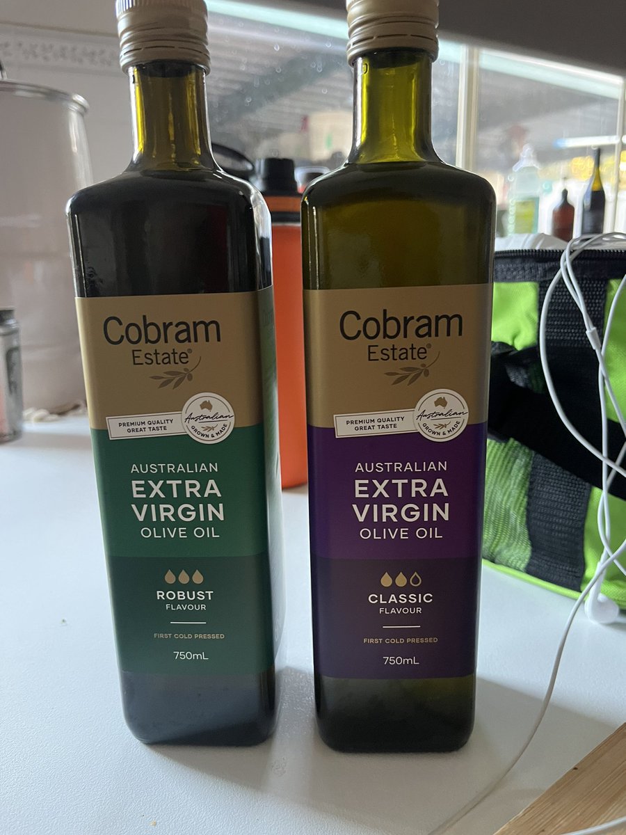 DPSLettingGo's tweet image. @SENBreakfast @timwatson32 can&apos;t believe these were MORE than half price off $10 per bottle, had to get 2. #foodworks #bacchusmarsh #winning @CobramEstate