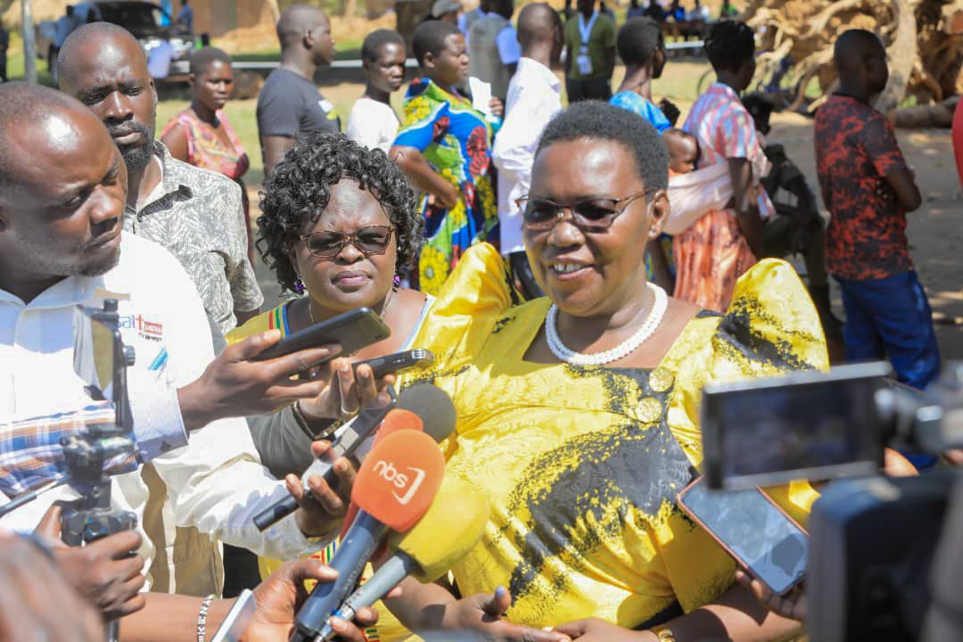 UPDATE: At exactly 10:40 am, Janet Adongo Rose Alau, the NRM flagbearer in theDokolo Woman MP by-election, cast her vote at the Angwecibange B Polling station at Angwecibange Primary School in Dokolo Town Council, Dokolo South Constituency.    Shortly after voting, Mrs. Adongo…