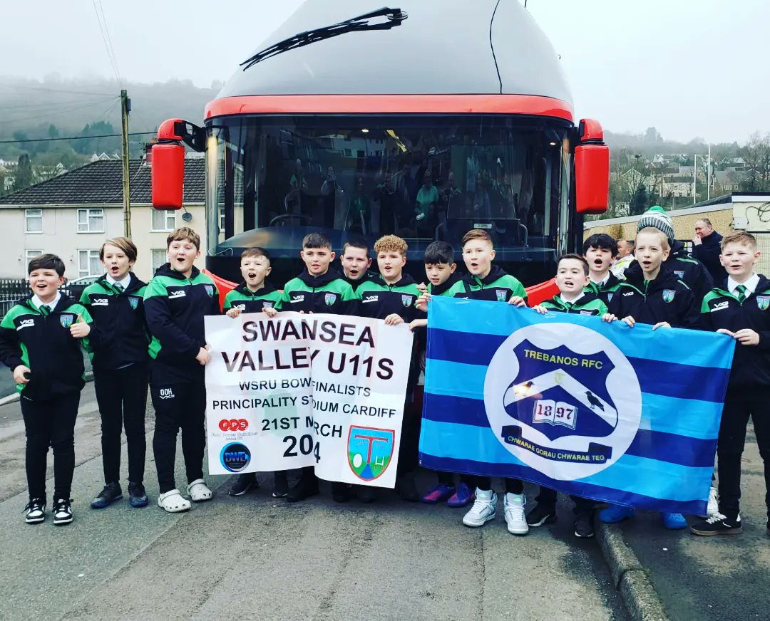 And they are off... Massive pwb lwc to Swansea Valley Under 11s as they take on @MMADACADEMY in the Principality stadium today