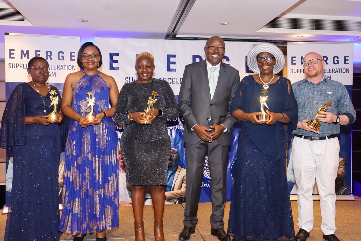 smesupport_ke's tweet photo. 🎉🎉 A NIGHT OF GRADUATION GLAMOUR 🎉🎉: What a night celebrating the graduation of 27 Emerge #WSMEs enterprises last evening with @UnileverEA led by MD, Luck Ochieng, flanked by his Senior Executive team. An evening of recognition, fun, dance, food and drink 💃🕺💃🕺 @Unilever https://t.co/90mkSNCFD9