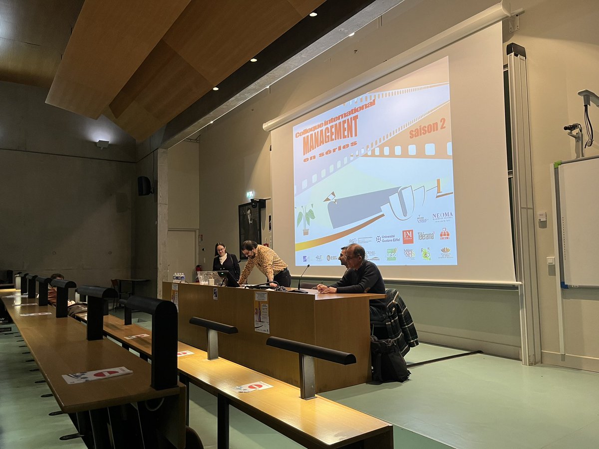 La deuxième saison du colloque @Mgt_en_Series, ça commence maintenant dans la magnifique ville de Reims ! @universitereims #managementenseries #management #reims #serie #tv @Telerama