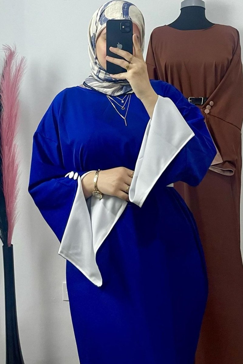 DAY 1🥰

Which side are you on??😌🥰

Shop one or more of this beautiful piece in any colour for just #15,000 per piece 😊

Team Brown 🤎🟤.   Or.   Team Blue 💙🔵