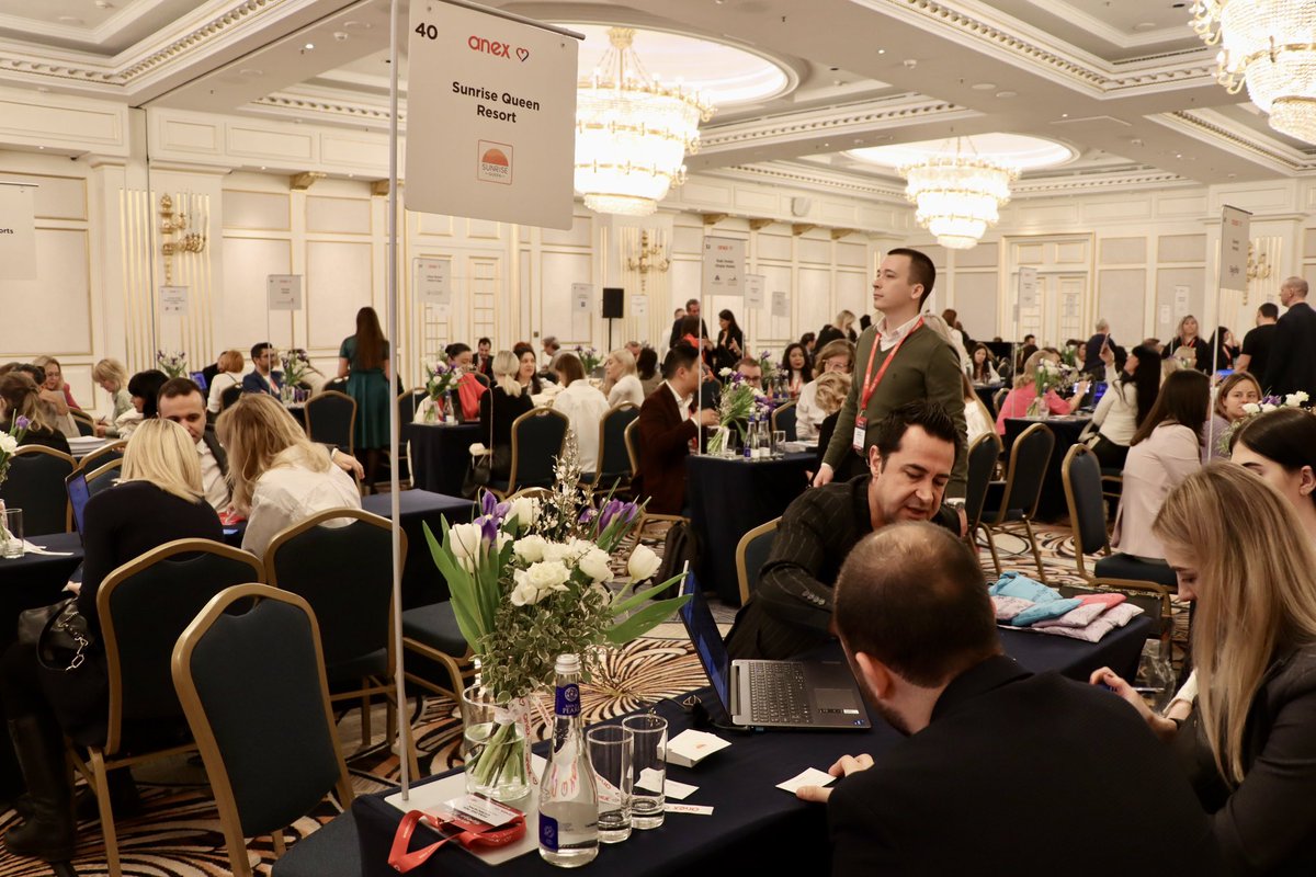 TanjuBilgic's tweet photo. Türkiye’den 65 otelin, Rusya’dan ise 1000’e yakın turizm acentasının katıldığı “Anextour-Türkiye 2024 Tourism Workshop”unun açılış konuşmasını yaptık.
Ardından da Rus basın mensuplarının 2024 turizm sezonuna ilişkin sorularını yanıtladık. #Türkiye #Turizm #Anextour #Moskova #Rusya